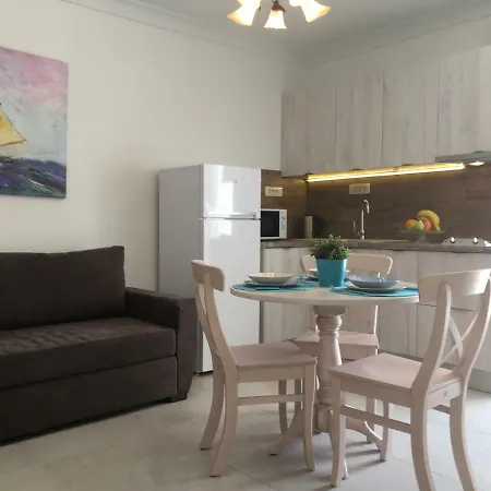 Pithos Apartment